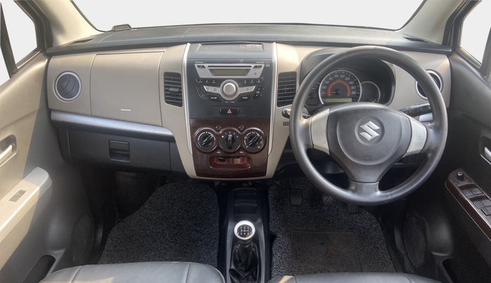 2016 Maruti Wagon R 1.0 VXI, Petrol, Manual, 87,560 km, Dashboard