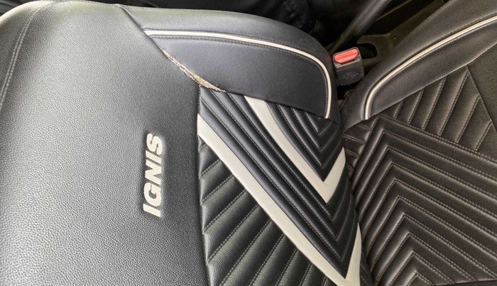 2018 Maruti IGNIS ZETA 1.2, Petrol, Manual, 30,832 km, Driver seat - Cover slightly torn