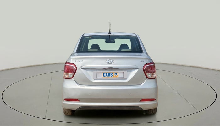 2015 Hyundai Xcent SX 1.2 (O), Petrol, Manual, 27,383 km, Back/Rear
