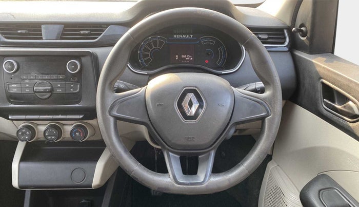 2020 Renault TRIBER RXL MT, Petrol, Manual, 66,587 km, Steering Wheel Close Up