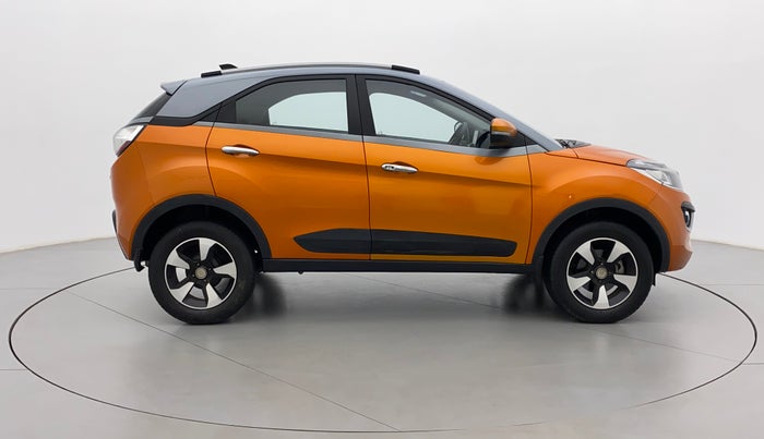 2018 Tata NEXON XZA PLUS PETROL DUAL TONE, Petrol, Automatic, 26,820 km, Right Side View