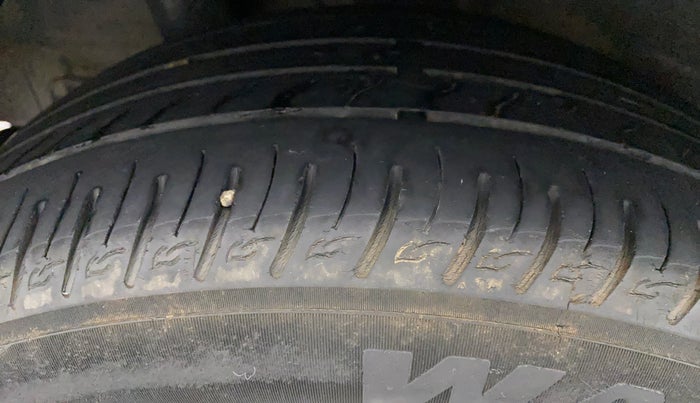 2019 Hyundai VENUE SX 1.0 TURBO DUAL TONE, Petrol, Manual, 75,430 km, Right Rear Tyre Tread