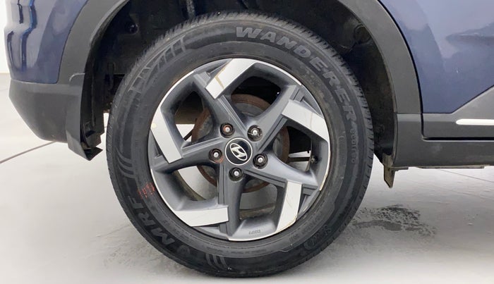 2019 Hyundai VENUE SX 1.0 TURBO DUAL TONE, Petrol, Manual, 75,430 km, Right Rear Wheel