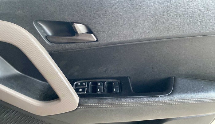 2016 Hyundai Creta SX PLUS 1.6 DIESEL, Diesel, Manual, 71,348 km, Driver Side Door Panels Control