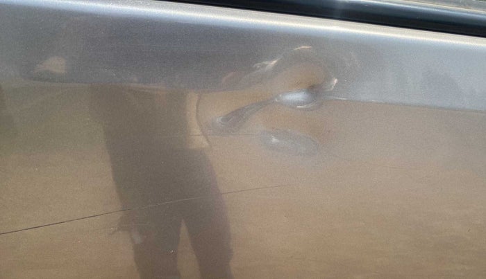 2015 Maruti Wagon R 1.0 VXI, Petrol, Manual, 28,131 km, Right rear door - Slightly dented
