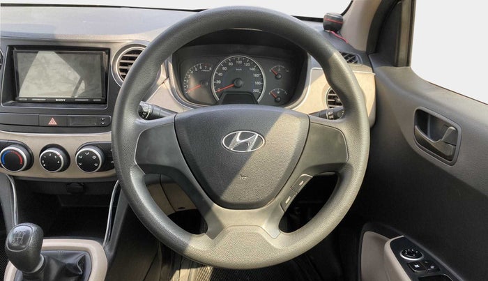 2016 Hyundai Grand i10 MAGNA 1.2 KAPPA VTVT, Petrol, Manual, 54,601 km, Steering Wheel Close Up