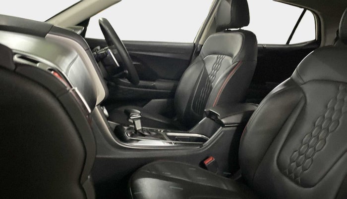 2020 Hyundai Creta SX (O) 1.4 TURBO DCT, Petrol, Automatic, 37,895 km, Right Side Front Door Cabin