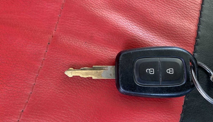 2018 Datsun Redi Go T(O) 1.0, Petrol, Manual, 12,670 km, Key Close Up
