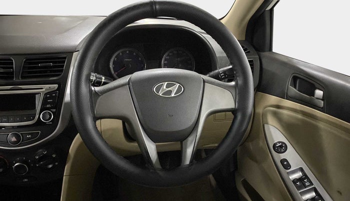 2015 Hyundai Verna FLUIDIC 4S 1.4 VTVT, Petrol, Manual, 95,537 km, Steering Wheel Close Up