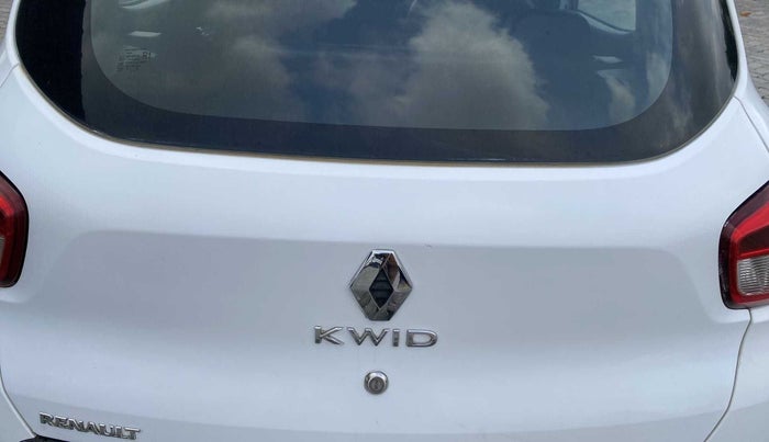 2019 Renault Kwid RXL, Petrol, Manual, 85,963 km, Dicky (Boot door) - Weather strip has minor damage
