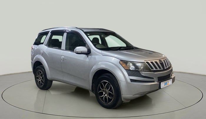 2014 Mahindra XUV500 W4, Diesel, Manual, 93,677 km, Right Front Diagonal