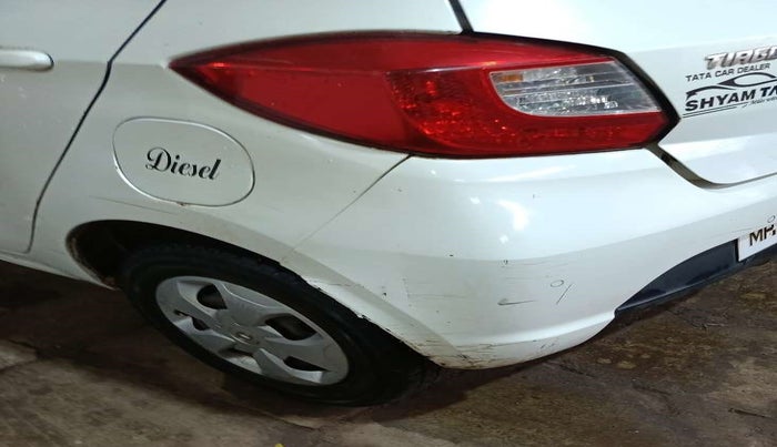 2019 Tata Tiago XT DIESEL, Diesel, Manual, 1,13,660 km, Rear bumper - Minor scratches