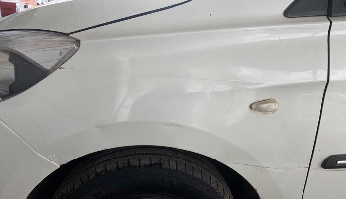 2019 Tata Tiago XT DIESEL, Diesel, Manual, 1,13,660 km, Left fender - Minor scratches