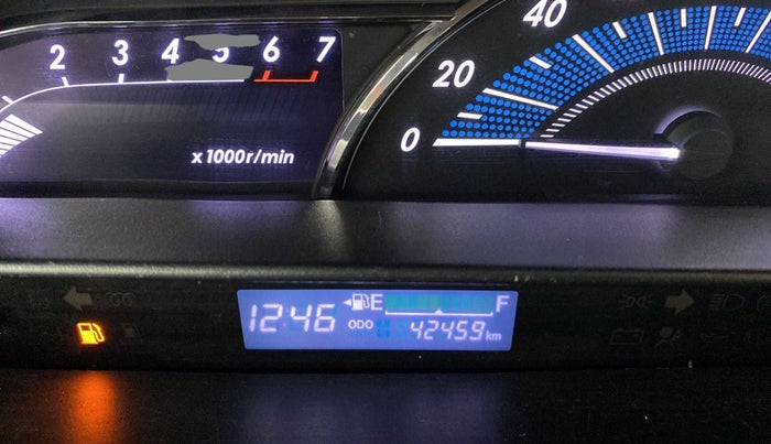 2017 Toyota Etios CROSS 1.5 V, Petrol, Manual, 42,445 km, Odometer Image
