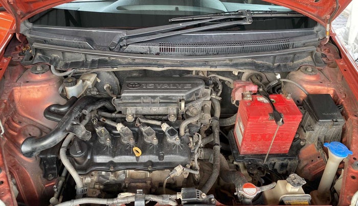 2017 Toyota Etios CROSS 1.5 V, Petrol, Manual, 42,445 km, Open Bonet