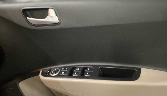 2016 Hyundai Xcent S 1.2, Petrol, Manual, 1,00,948 km, Driver Side Door Panels Control