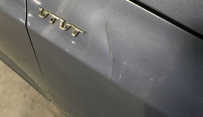 2016 Hyundai Xcent S 1.2, Petrol, Manual, 1,00,948 km, Right fender - Minor scratches