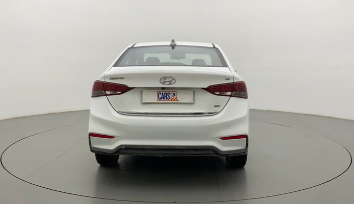 2018 Hyundai Verna 1.6 SX VTVT, Petrol, Manual, 40,298 km, Back/Rear