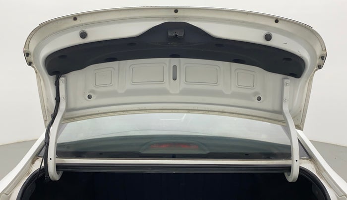 2018 Hyundai Verna 1.6 SX VTVT, Petrol, Manual, 40,298 km, Boot Door Open