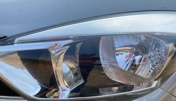 2019 Tata Tiago XE PETROL, Petrol, Manual, 24,060 km, Left headlight - Minor scratches