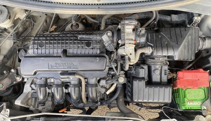 2015 Honda Brio VX MT, Petrol, Manual, 82,566 km, Open Bonet