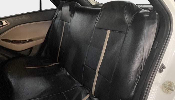 2017 Hyundai Elite i20 ASTA 1.2, Petrol, Manual, 25,548 km, Right Side Rear Door Cabin