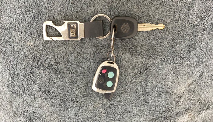 2014 Maruti Alto K10 VXI, Petrol, Manual, 96,380 km, Lock system - Remote key not functional