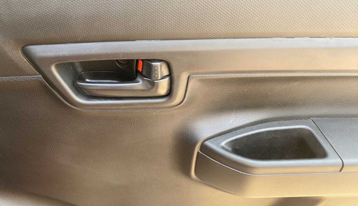 2021 Maruti S PRESSO VXI+, Petrol, Manual, 8,769 km, Driver Side Door Panels Control