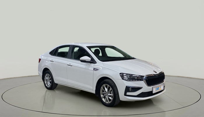 2022 Skoda SLAVIA AMBITION 1.0L TSI MT, Petrol, Manual, 10,985 km, Right Front Diagonal