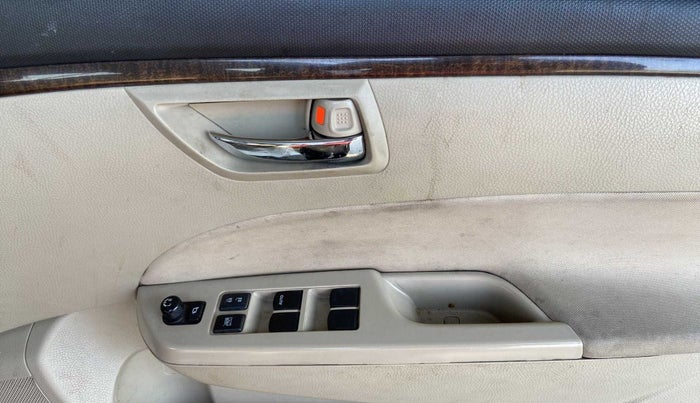 2015 Maruti Swift Dzire VXI, Petrol, Manual, 34,267 km, Driver Side Door Panels Control