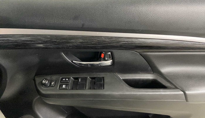 2019 Maruti XL6 ALPHA AT, Petrol, Automatic, 20,352 km, Driver Side Door Panels Control