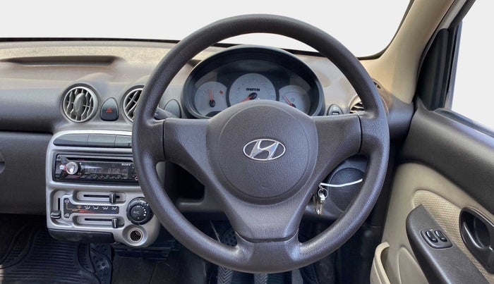2014 Hyundai Santro Xing GL PLUS, Petrol, Manual, 41,882 km, Steering Wheel Close Up