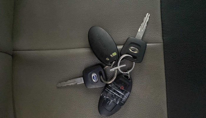 2018 Datsun Go Plus T, Petrol, Manual, 13,398 km, Key Close Up