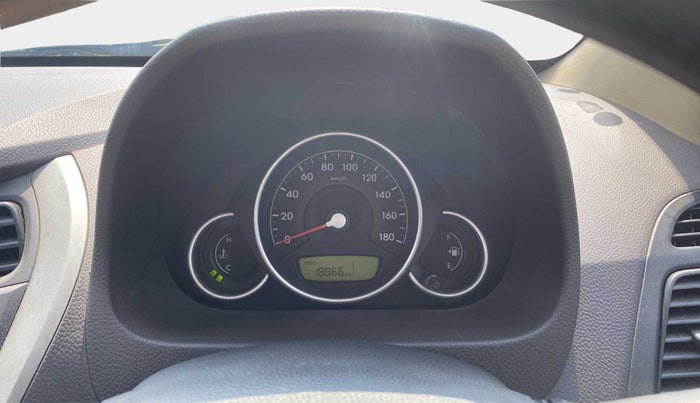 2017 Hyundai Eon MAGNA +, Petrol, Manual, 18,846 km, Odometer Image