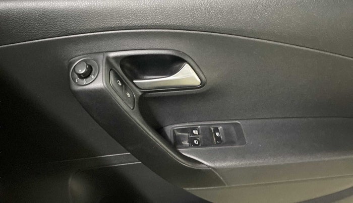 2019 Volkswagen Ameo COMFORTLINE 1.0L, Petrol, Manual, 25,201 km, Driver Side Door Panels Control