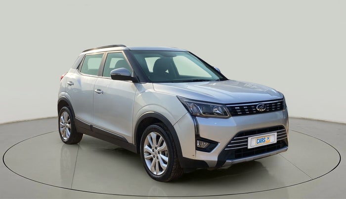 2020 Mahindra XUV300 W8 1.2 PETROL, Petrol, Manual, 72,549 km, SRP