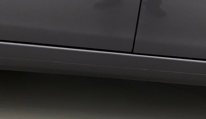 2017 Hyundai Grand i10 SPORTZ 1.2 KAPPA VTVT, Petrol, Manual, 49,325 km, Right running board - Minor scratches