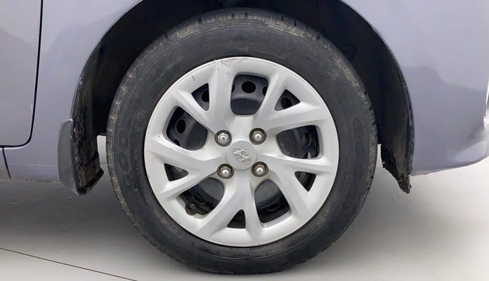 2017 Hyundai Grand i10 SPORTZ 1.2 KAPPA VTVT, Petrol, Manual, 49,325 km, Right Front Wheel