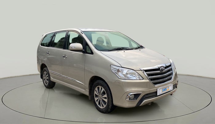 2015 Toyota Innova 2.5 VX 8 STR, Diesel, Manual, 55,842 km, SRP