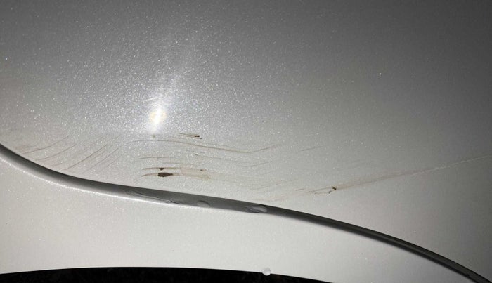 2018 Maruti Dzire VDI, Diesel, Manual, 99,958 km, Right rear door - Minor scratches