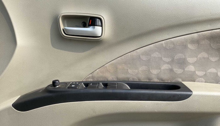 2017 Maruti Celerio ZXI AMT (O), Petrol, Automatic, 30,599 km, Driver Side Door Panels Control
