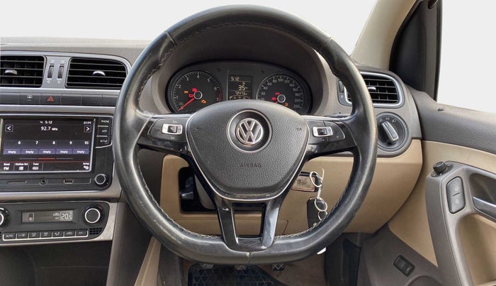 2018 Volkswagen Vento HIGHLINE 1.6 MPI, Petrol, Manual, 72,163 km, Steering Wheel Close Up