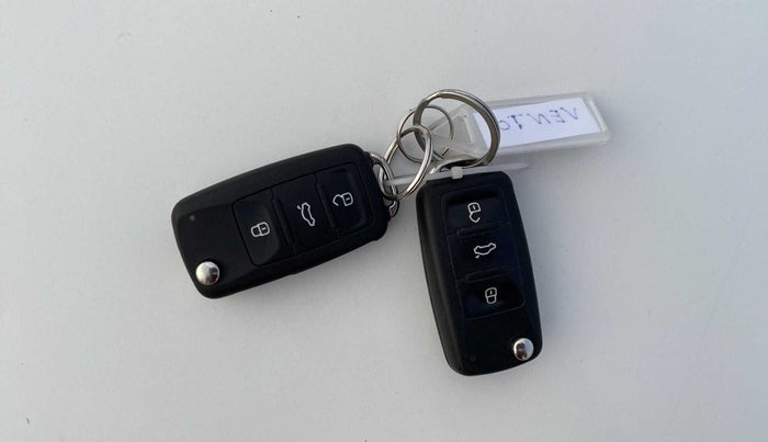 2018 Volkswagen Vento HIGHLINE 1.6 MPI, Petrol, Manual, 72,163 km, Key Close Up