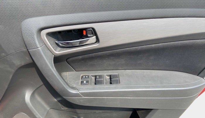 2016 Maruti Vitara Brezza ZDI, Diesel, Manual, 86,342 km, Driver Side Door Panels Control