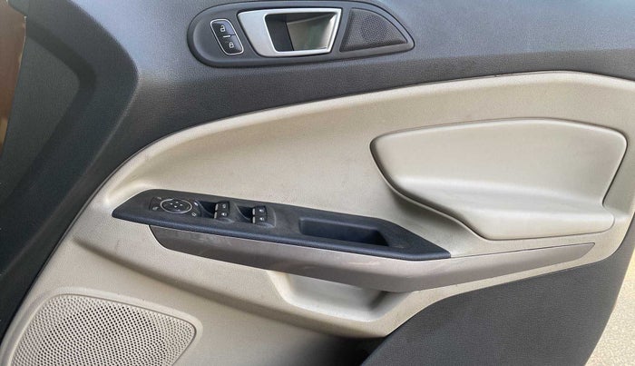 2021 Ford Ecosport TITANIUM 1.5L DIESEL, Diesel, Manual, 88,794 km, Driver Side Door Panels Control