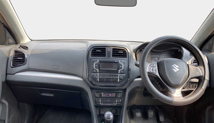 2016 Maruti Vitara Brezza ZDI, Diesel, Manual, 69,079 km, Dashboard