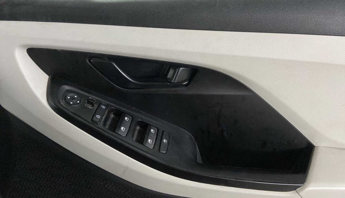 2021 Hyundai Creta E 1.5 PETROL, Petrol, Manual, 12,582 km, Driver Side Door Panels Control