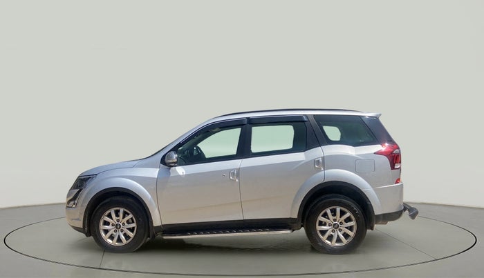 2020 Mahindra XUV500 W9 AT, Diesel, Automatic, 20,458 km, Left Side