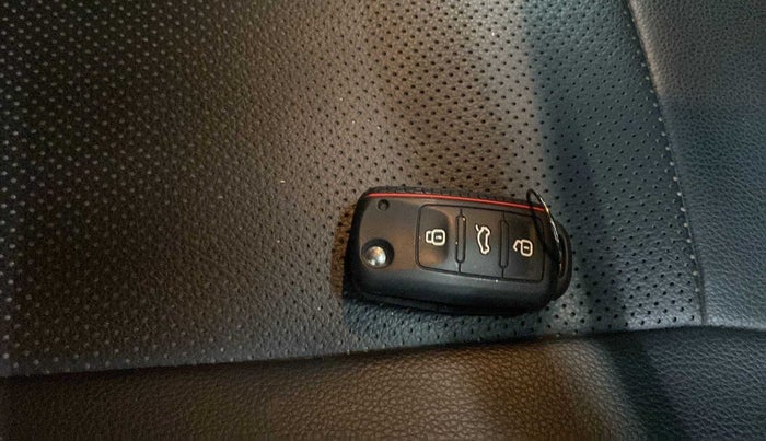 2019 Volkswagen Ameo COMFORTLINE 1.0L, Petrol, Manual, 25,201 km, Key Close Up