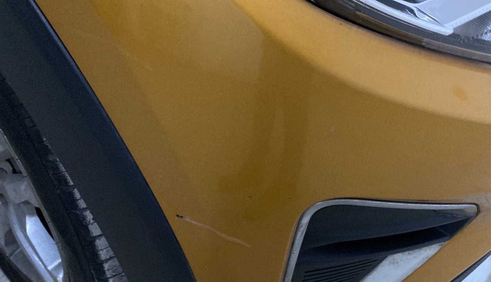 2019 Renault TRIBER RXZ, Petrol, Manual, 10,545 km, Front bumper - Minor scratches